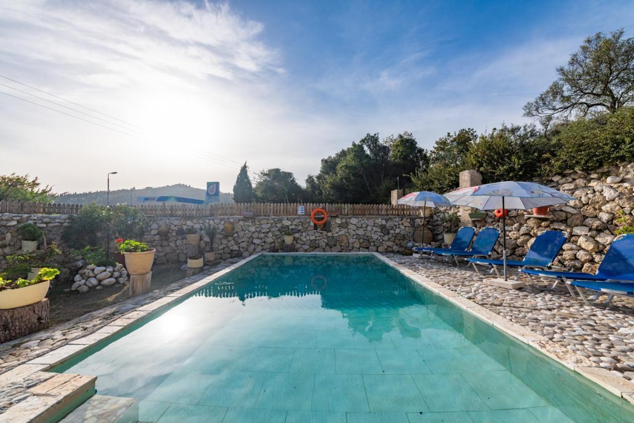 Stelios Stone House Sinarades Βίλα Κουραμάδες Εξωτερικό φωτογραφία